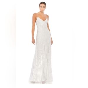 MAC DUGGAL White Sequin Spaghetti Strap Gown, Size 8